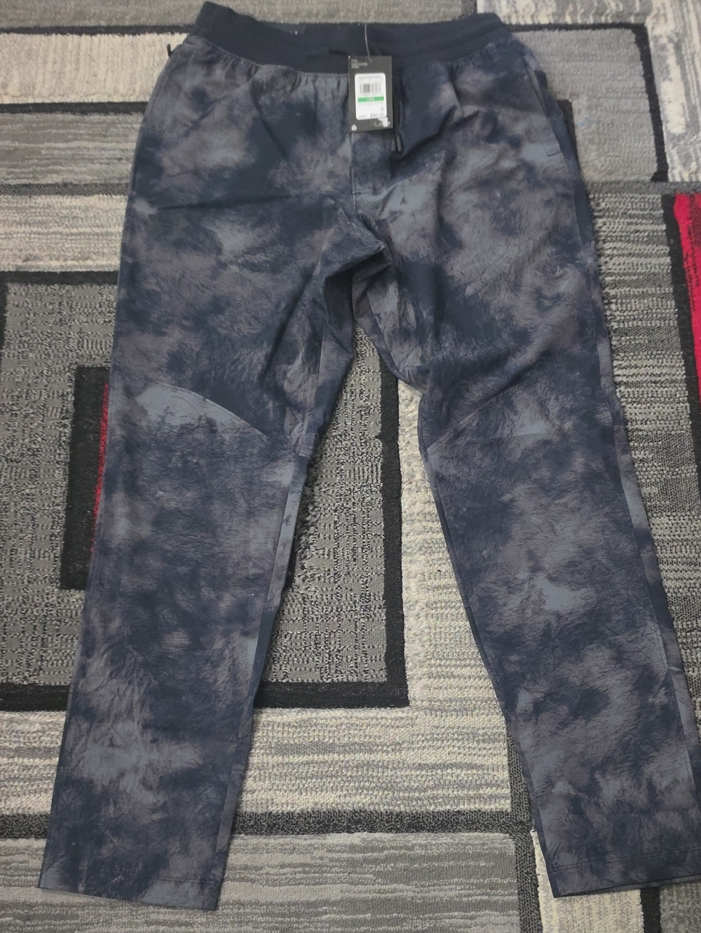 Under Armour Men's Dark Gray Black Tie-Dye Joggers